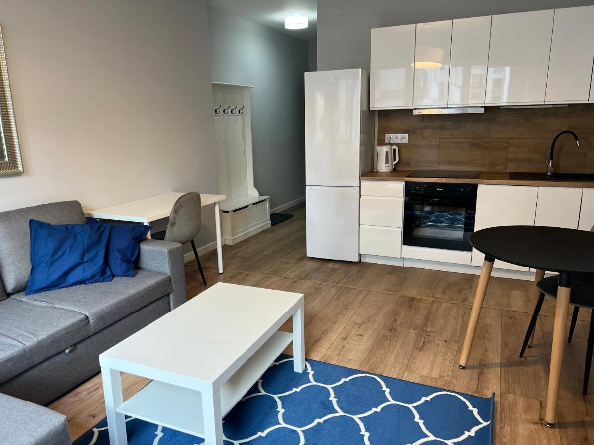 Ferienwohnung Krakowska Blue Studio Free Parking 2 Warschau Exterior foto